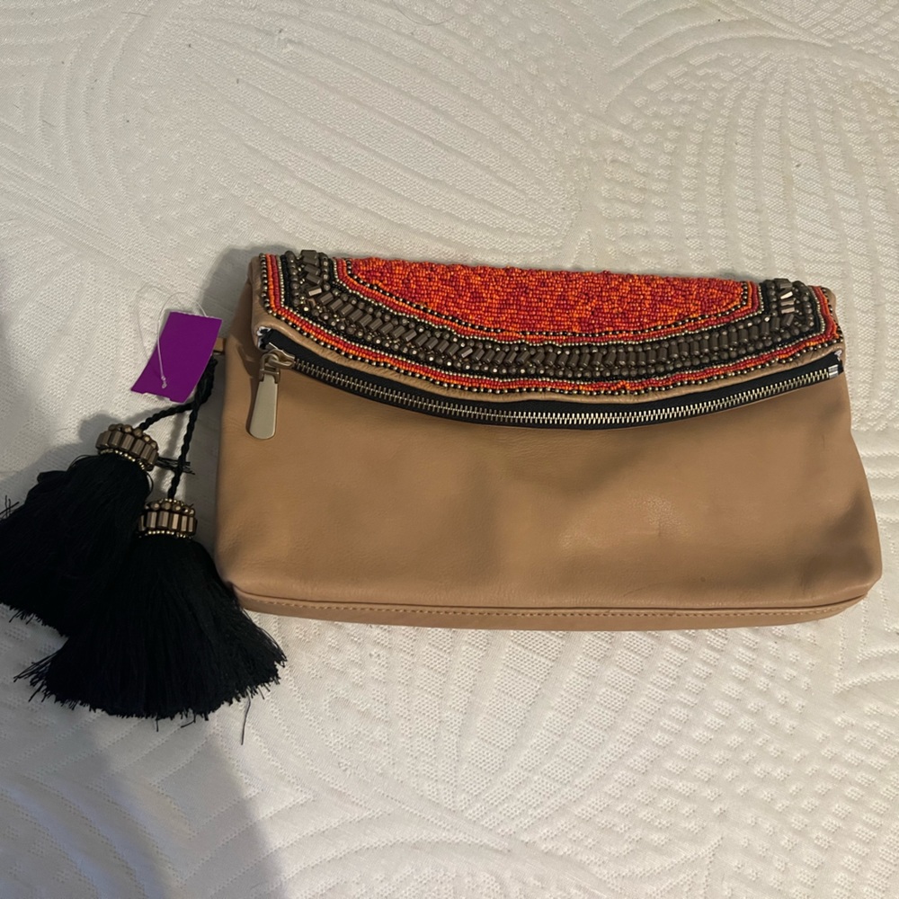 Summer clutch